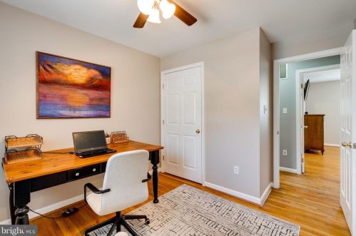 6614 Huntsman Blvd, Springfield VA 22152-2621 exterior