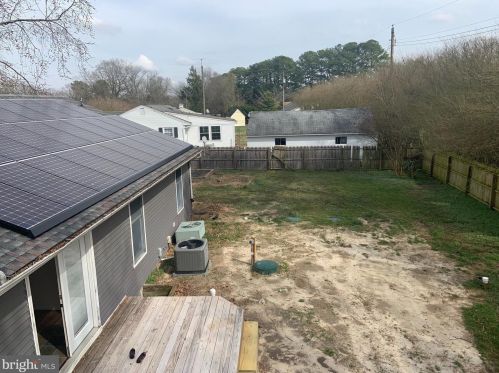 104 Broad Creek Rd, Laurel DE  19956-1124 exterior