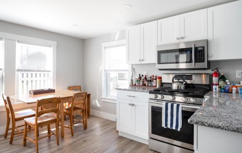 799 Ocean Blvd, Hampton NH  03842-4307 exterior