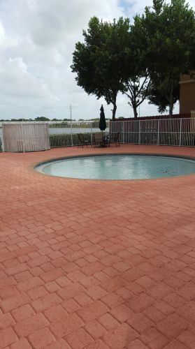 4036 158th Ave, Hollywood, FL 33027-4833
