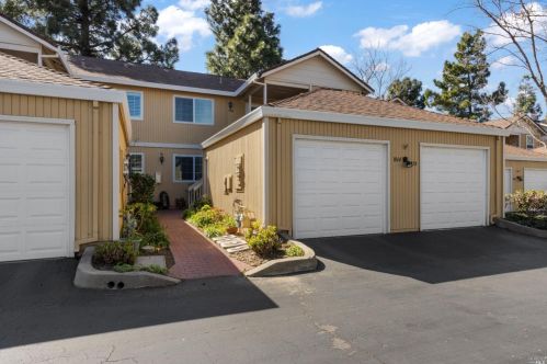 1860 Shirley Dr, Benicia, CA 94510-2668