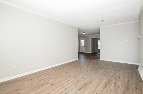 436 Lexington Ln, Richardson TX  75080-3429 exterior