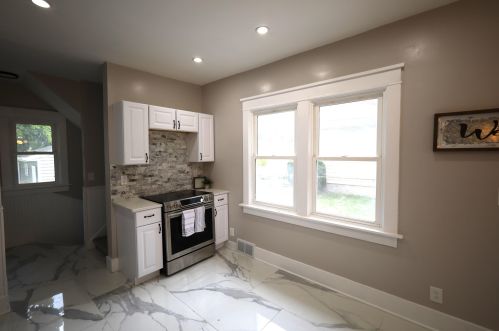 8558 42, Milwaukee WI 53209-1330 exterior