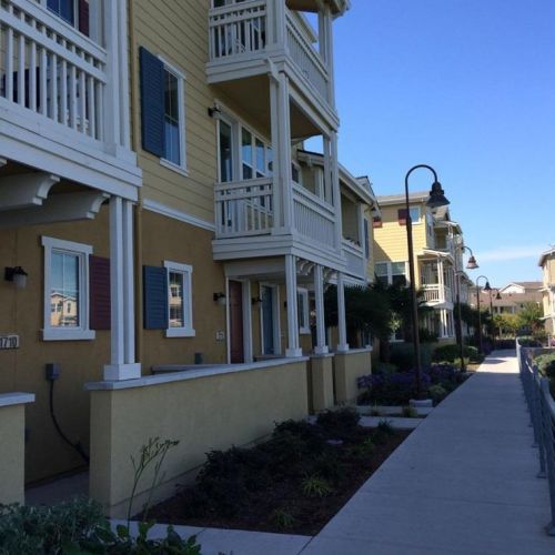 641 Turnbuckle Dr, Redwood City, CA 94063-5609
