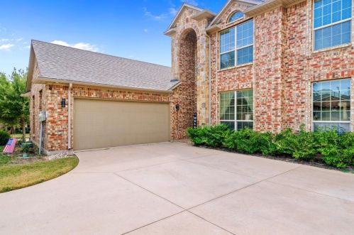 3108 Mark Ln, Denton, TX 76210-8696