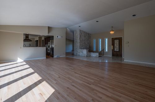 1545 Cedar Ln, Milwaukee WI  53217-1102 exterior