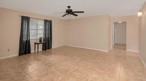 395 County Road 6768, Mont Belvieu TX  77535 exterior