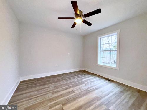 810 Beckwith St, Charles Town WV  25414-1439 exterior