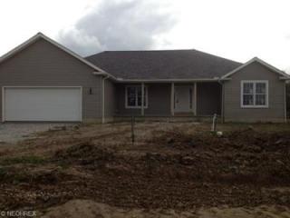 237 Heritage Dr, Rochester, OH 44090