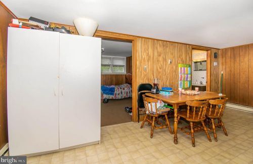 7 2nd St, Highspire PA  17034-1001 exterior