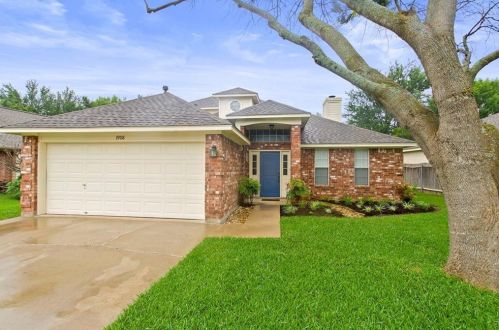 1908 19th St, Georgetown, TX 78626-7330