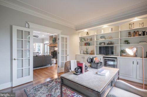 281 Golden Woods Ct, Great Falls VA  22066-4152 exterior