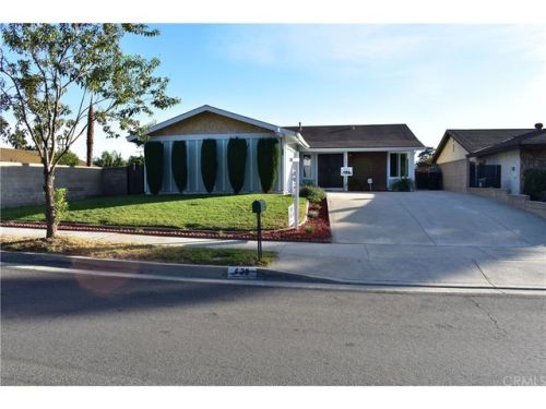 423 Montezuma St, Ontario, CA 91762-5736