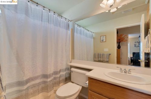 402 Laurel Pl, Rio Vista CA  94571-2181 exterior