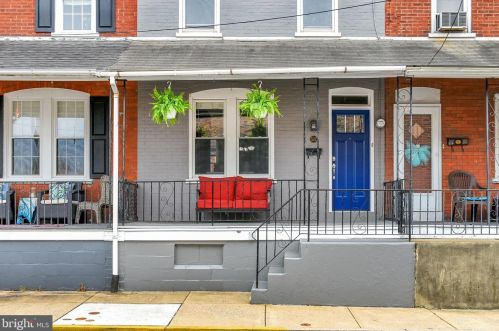 526 Fulton St, Lancaster, PA 17602-3023