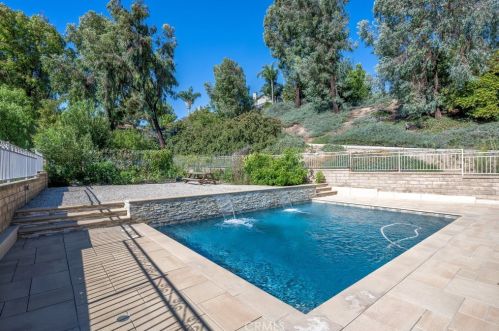 27764 Villa Canyon Rd, Santa Clarita, CA 91384-3730