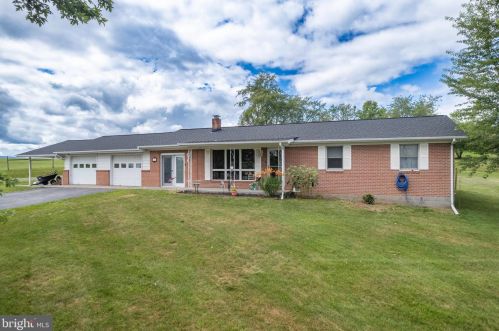 15 Orchard Dr, Three Churches, WV 26757-6307