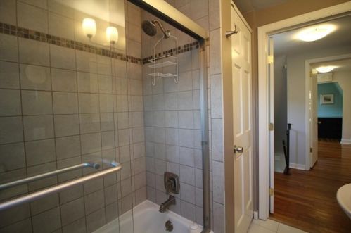 6108 Stanton Ave, Pittsburgh PA  15206-2266 exterior