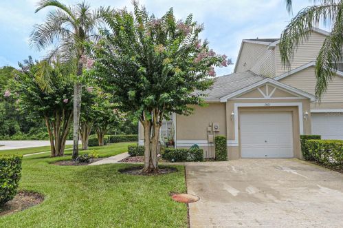 1661 Starling Dr, Tarpon Springs, FL 34688-5431