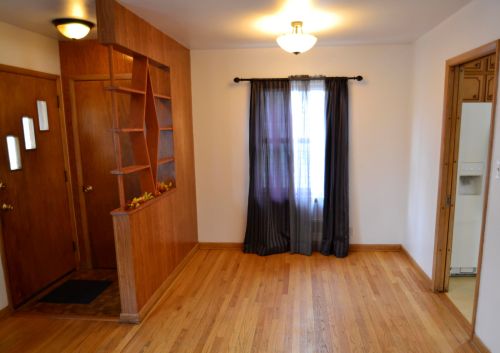 9329 Melvina St, Milwaukee WI 53222-2536 exterior