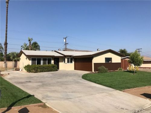 6347 Jade St, Riverside, CA 92509-5729