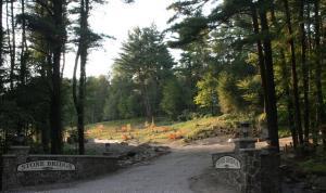 3 Cobblestone Ln, Wilkes Barre, PA 18708-9805