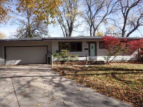 2302 Furman Dr, Ames, IA 50010-5017