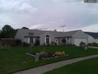 285 Xavier St, Elyria, OH 44035-8296