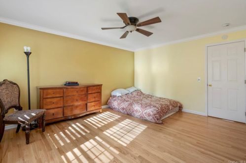 47 Washington Ave, Crotonville NY  10562-5520 exterior