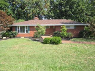 1251 Westchester Dr, Cambridge, OH 43725-1046