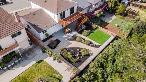 16624 Selby Dr, San Leandro CA  94578-1236 exterior