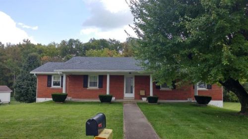 220 Pleasure Dr, Richmond, KY 40475-3034