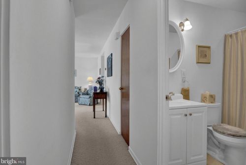 618 Grandview Ave, Camp Hill PA  17011-1816 exterior