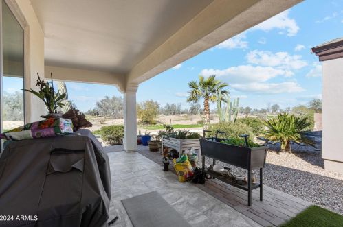 3818 Fairway Dr, Eloy, AZ 85131-1184