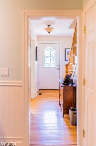 314 Washington St, Berkeley Heights, NJ 07922-1124
