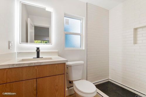 3511 Oliphant St, San Diego CA  92106-1729 exterior