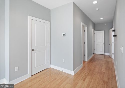 1419 4 St, Philadelphia PA  19147-0059 exterior