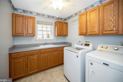 2300 Lakeview Pkwy, Locust Grove VA  22508-5317 exterior