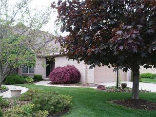 148 Stone Oak Ct, Holland, OH 43528-9253