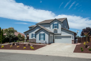 4651 Longview Dr, Rocklin, CA 95677-4536