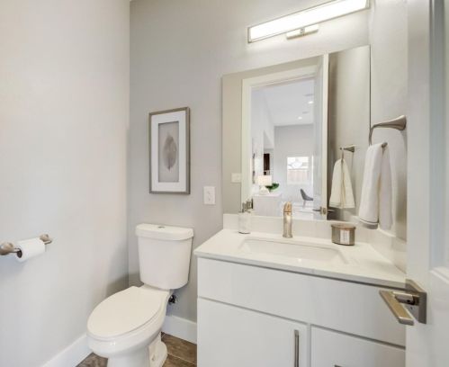 2624 Inyo Ave, Oakland CA  94601-1324 exterior