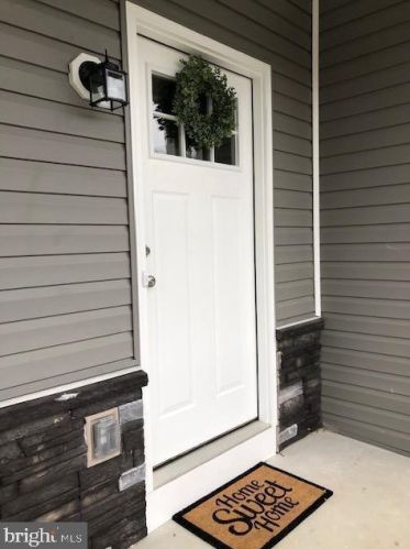 1904 Harvey Rd, Wilmington, DE 19810-4010