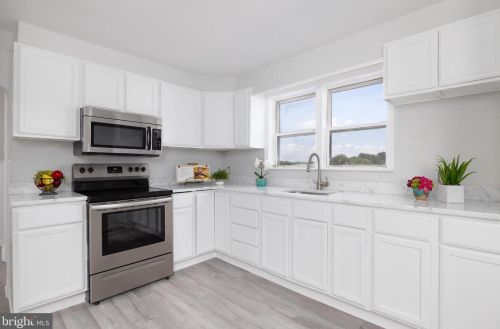 243 Vaughn Rd, Limerick, PA 19468-2660