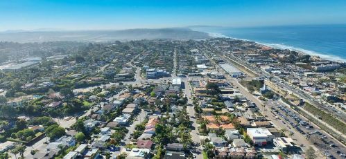 232 Rios Ave, Solana Beach CA  92075-1240 exterior