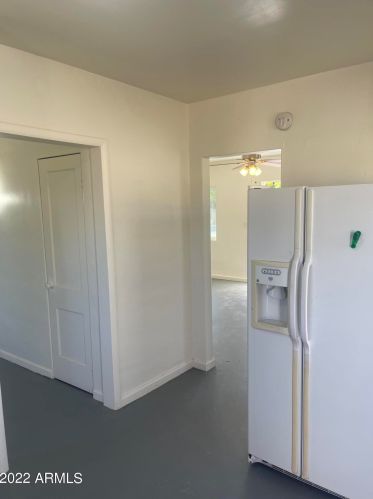 5121 18th Ave, Phoenix AZ  85015-3320 exterior