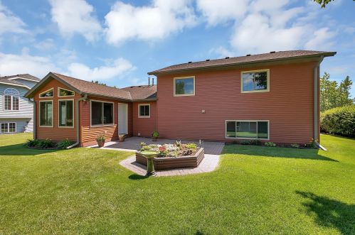 1705 Polaris Ct, Saint Cloud, MN 56303-1375