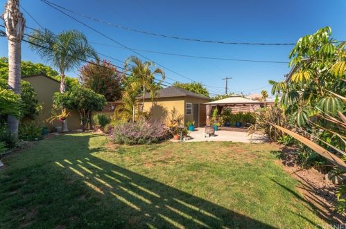 2823 Yearling St, Lakewood CA  90712-2920 exterior