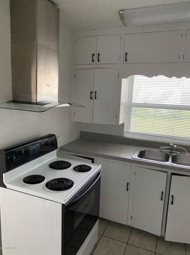 1022 Indian River Ave, Titusville FL  32780-8406 exterior