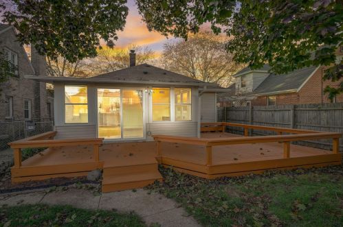 2850 77th St, Milwaukee WI  53219-2766 exterior