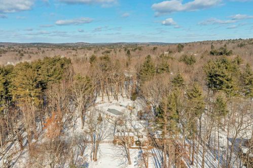 28 Settlers Ln, Salem, NH 03079-1253